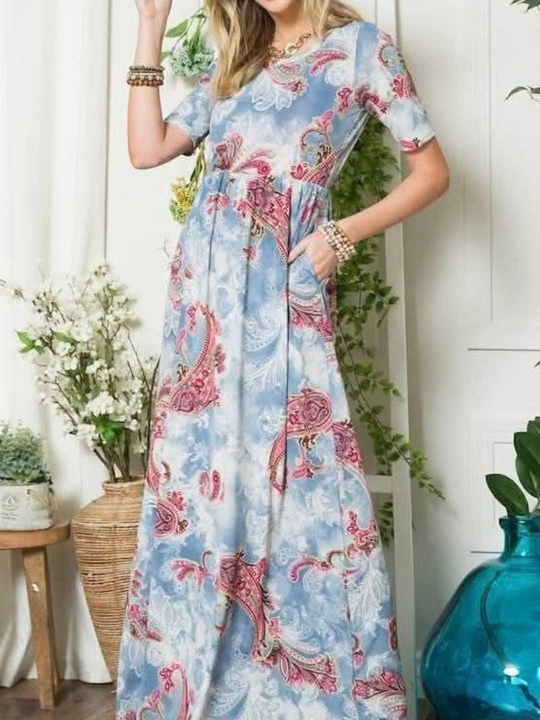 ✨️Sale✨️The Serene Skies Paisley Maxi